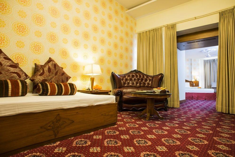 Hotel Jaipur Palace 외부 사진